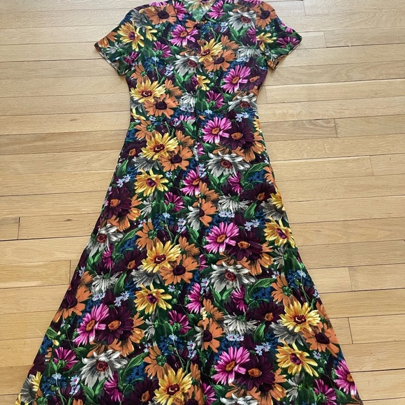 Zara Dresses & Skirts - Floral Maxi Dress